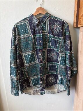 Men's Green & Navy Patterned Dress Shirt